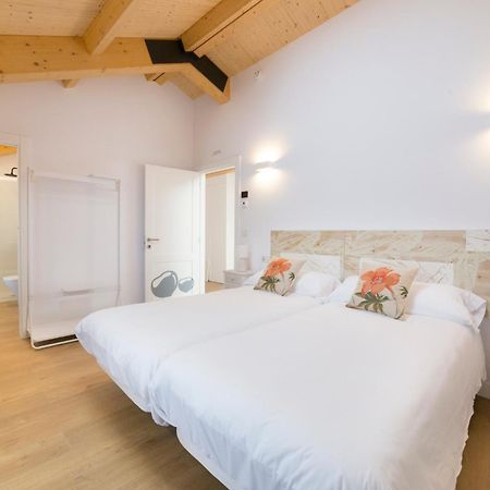 Landras De Compostela Guest House ซานติอาโก เด กอมโปสเตลา ภายนอก รูปภาพ