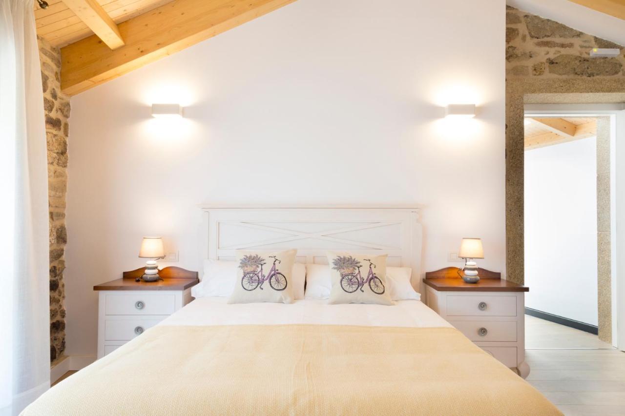 Landras De Compostela Guest House ซานติอาโก เด กอมโปสเตลา ภายนอก รูปภาพ